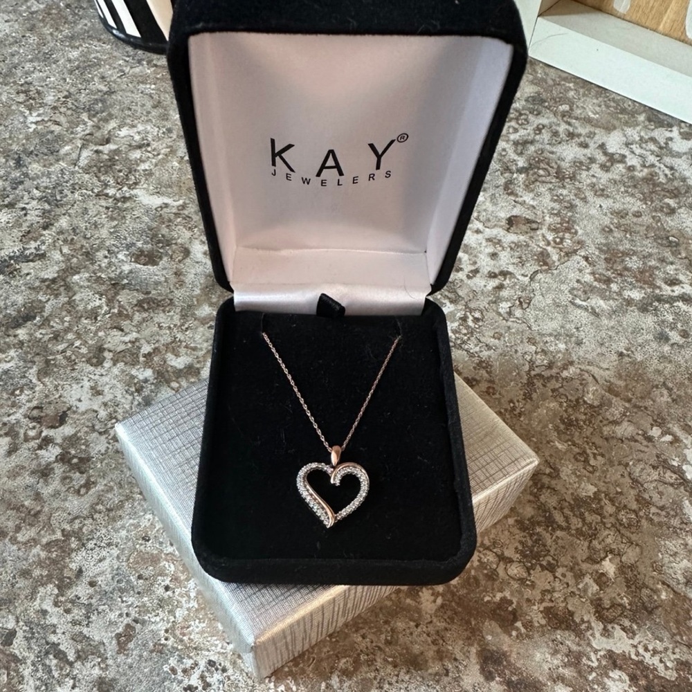 Kay Jewelers Heart Necklace